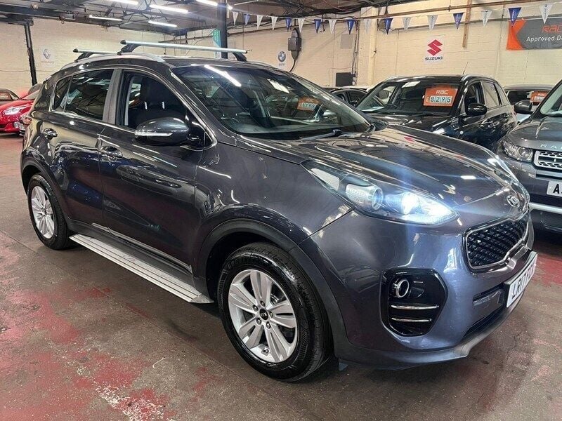 Silver Used 2017 Kia Sportage 2 SUV | £6,000 (Fair price) - Image 1/4