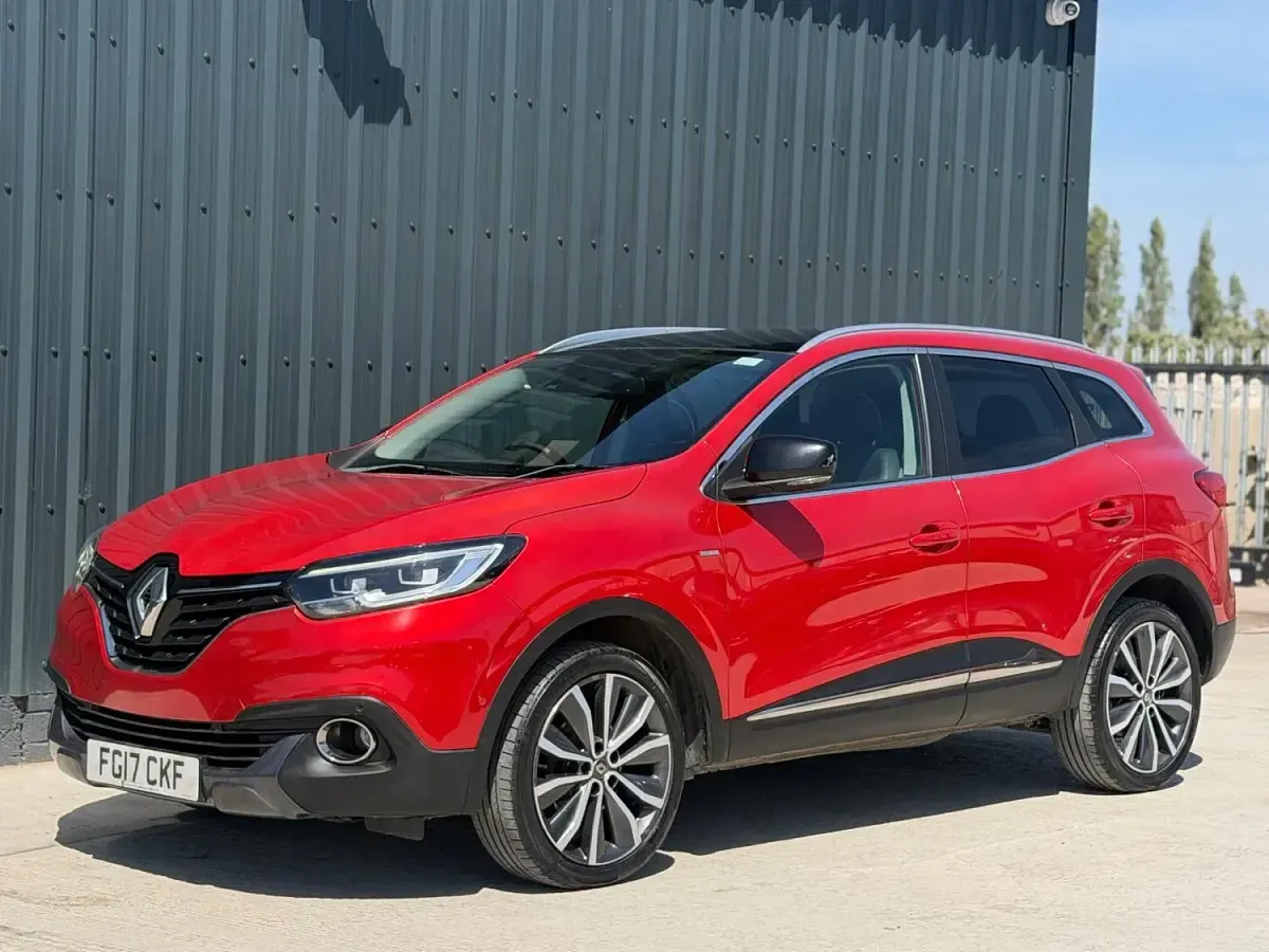 Used Renault Kadjar Signature 130 HP (95 kW) 2017 Red SUV