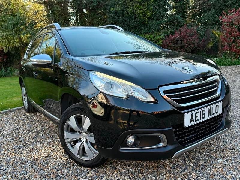 Begagnad Peugeot 2008 Allure 2016 Svart SUV