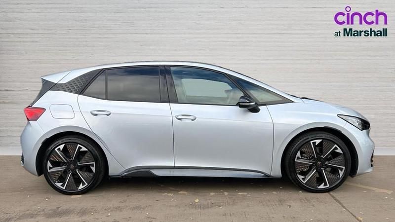 Used Cupra Born e-Boost 169 kW (231 HP) 2025 Geyser silver Hatchback