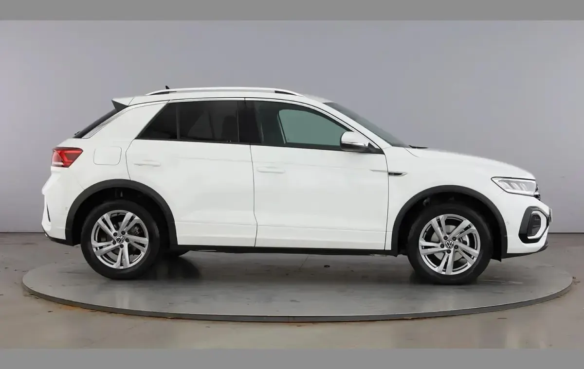 Gebraucht VW T-Roc Cabriolet R-line 147 PS (108 kW) 2025 Weiß SUV