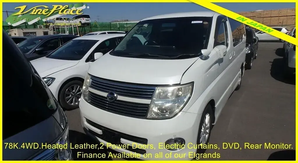 Used Nissan Elgrand Premium Edition 2009 White MPV