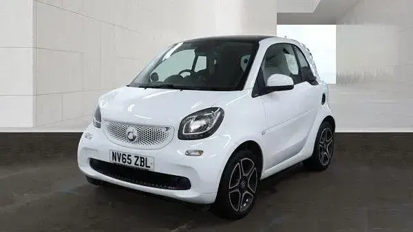 Used Smart ForTwo Coupé Passion Premium 2015 White Coupe