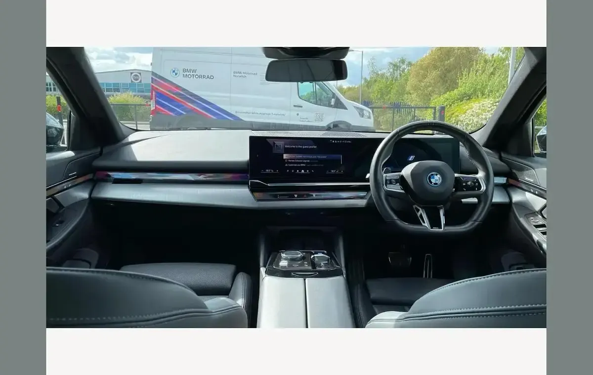 Used BMW i5 M Sport 250 kW (340 HP) 2024 Black Sedan