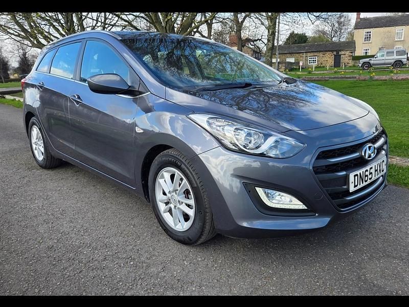 Used Hyundai i30 SE 2015 Grey Estate