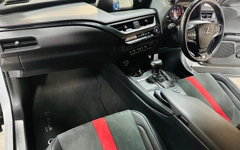 Used Lexus UX 250h Sport Line 184 HP (135 kW) 2022 SUV