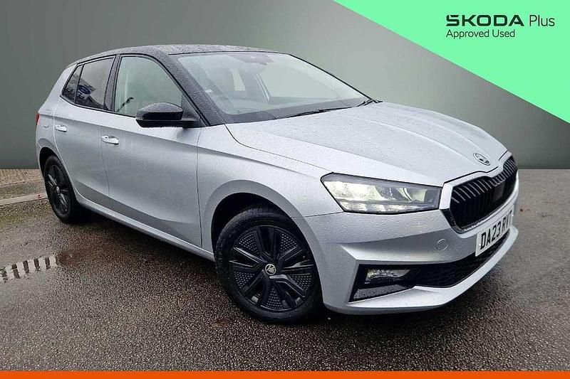 Brilliant silver metallic body / black magic pearl effect roof Used 2023 Skoda 110 R Colour Edition Hatchback | £15,000 (Fair price) - Image 1/4
