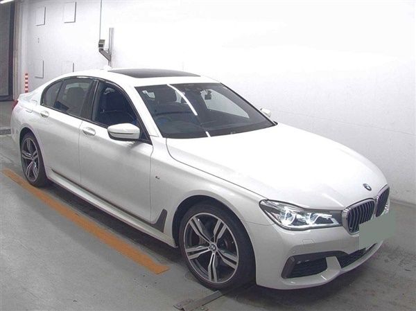 White Used 2017 BMW 740 M Sport Sedan | £28,794 - Image 1/1