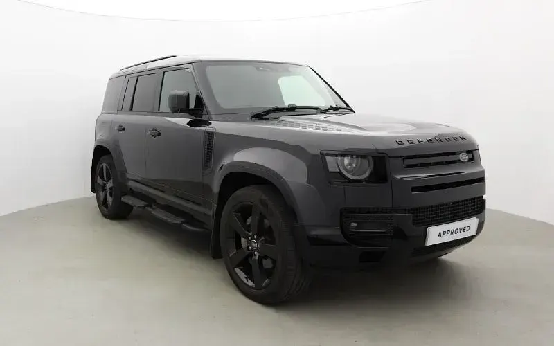 Used Land Rover Defender HSE Dynamic 349 HP (256 kW) 2025 SUV