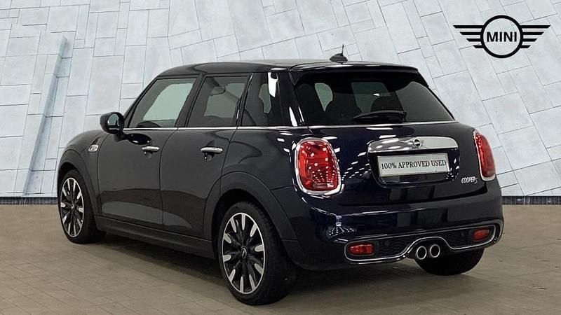 Used Mini Cooper S Exclusive 189 HP (139 kW) 2021 Black Hatchback