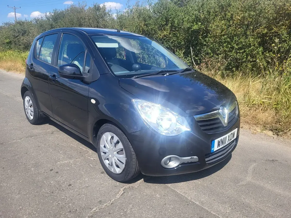 Used Vauxhall Agila S 94 HP (69 kW) 2011 Black MPV