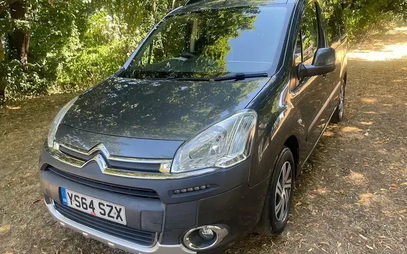 Used Citroën Berlingo XTR 92 HP (67 kW) 2015 MPV