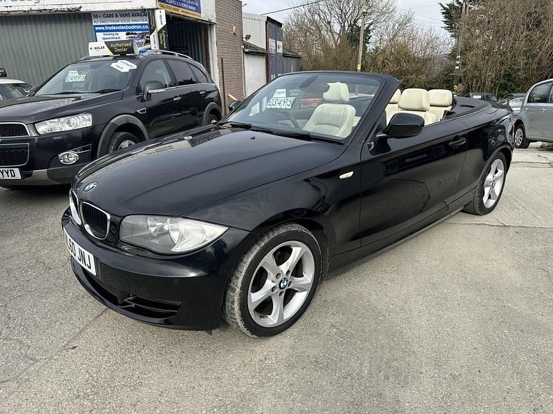 Usado BMW 118 Cabriolet Sport Line 2011 Preto Cabrios