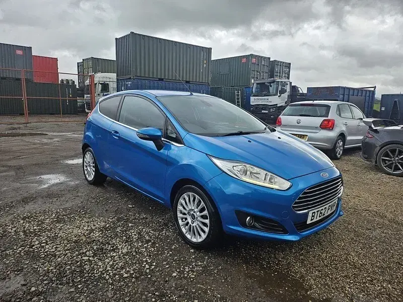 Used Ford Fiesta Titanium 2013 Blue Hatchback