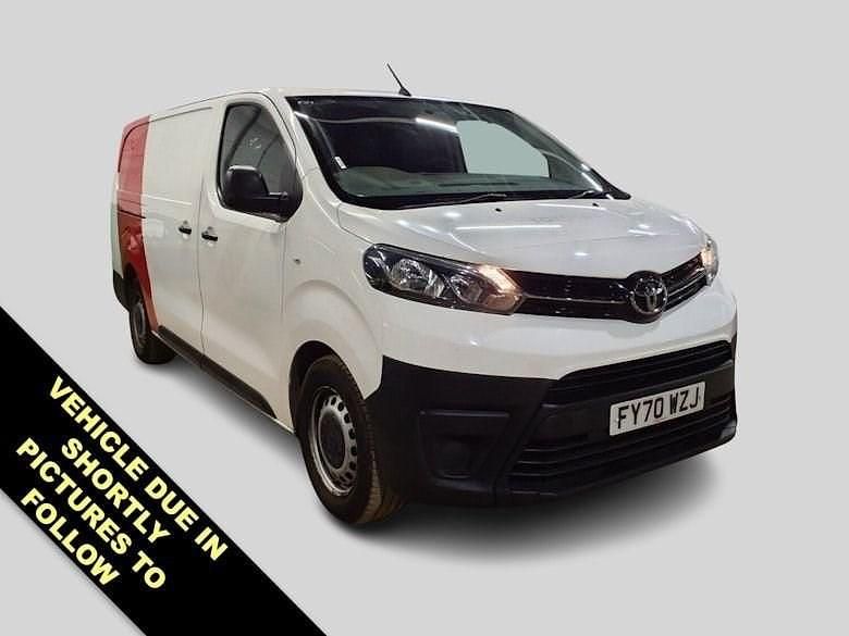 Used Toyota Proace Active 120 HP (88 kW) 2021 White MPV