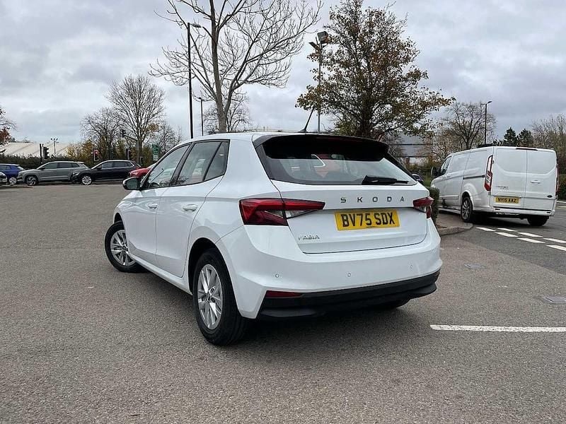 Used Skoda Fabia SE 85 HP (62 kW) 2025 Moon white metallic Hatchback