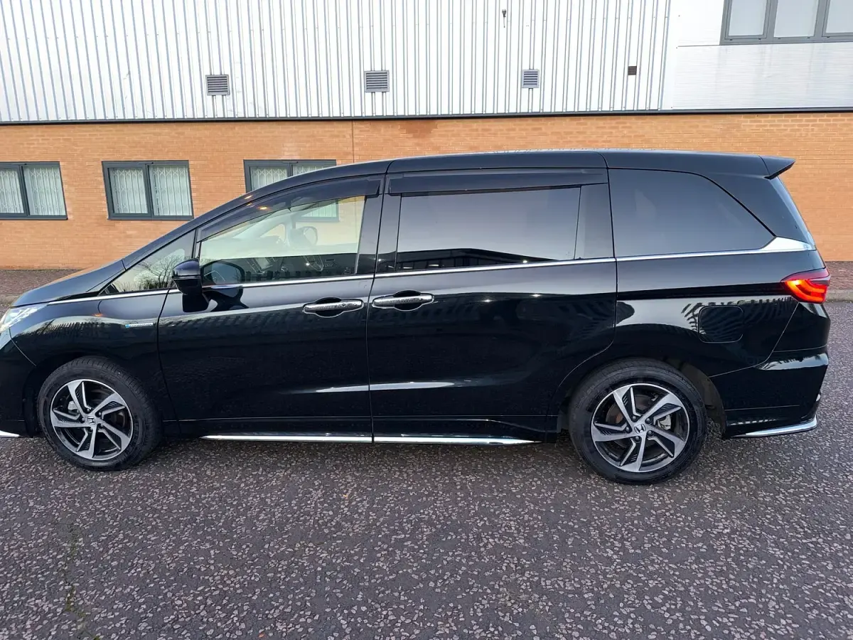 Used Honda Odyssey 280 HP (205 kW) 2018 Black MPV
