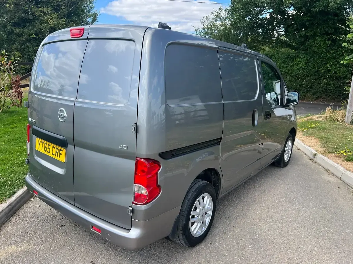 Used Nissan NV200 Tekna 2015 Grey MPV
