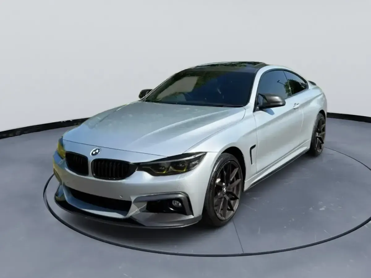 Usado BMW 420 M Sport 2017 Plateado Coupe