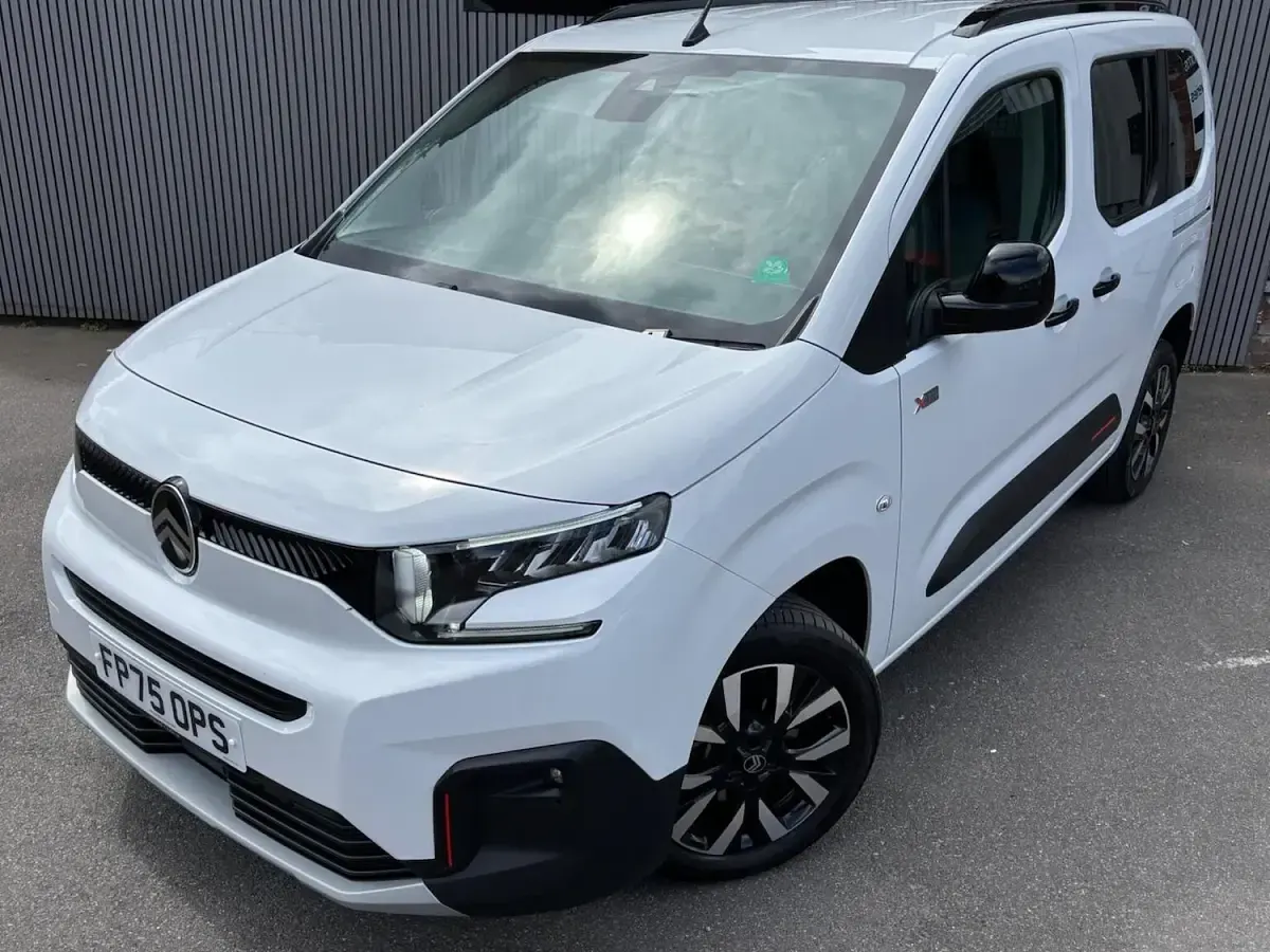 Used Citroën Berlingo 130 HP (95 kW) 2025 White MPV