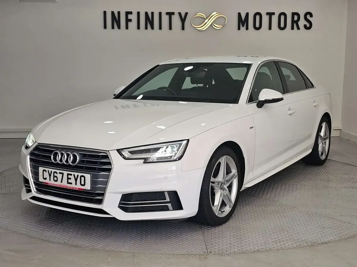 Used Audi A4 S-Line 150 HP (110 kW) 2017 White Sedan