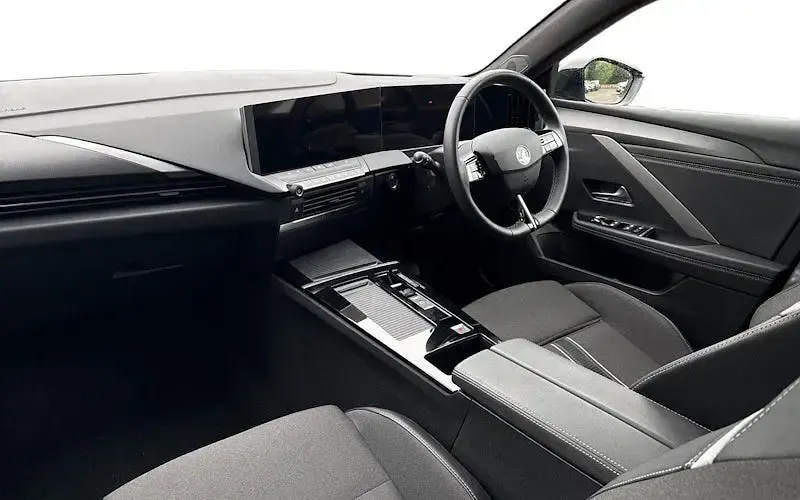 Begagnad Vauxhall Astra S 131 HK (96 kW) 2025 Svart Kombi