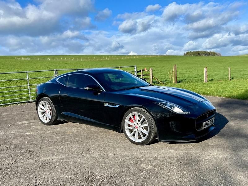 Used Jaguar F-Type Supercharged 340 HP (250 kW) 2017 Black Coupe