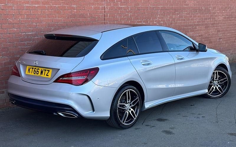 Used Mercedes CLA220 Shooting Brake AMG line 177 HP (130 kW) 2017 Estate
