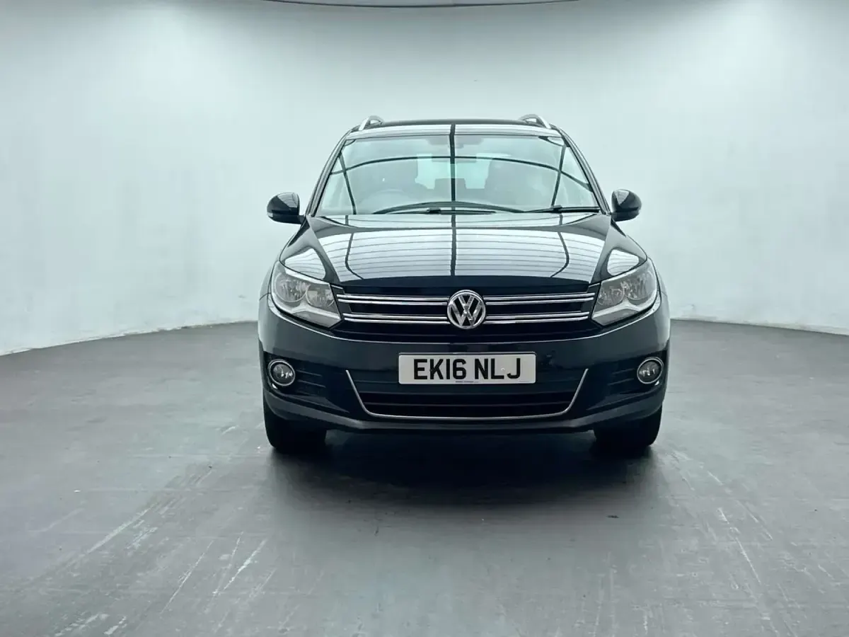 Used VW Tiguan Edition 184 HP (135 kW) 2016 Black SUV