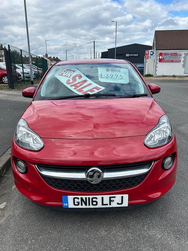 Second-hand Vauxhall Adam Jam 2016 Roșu Hatchback