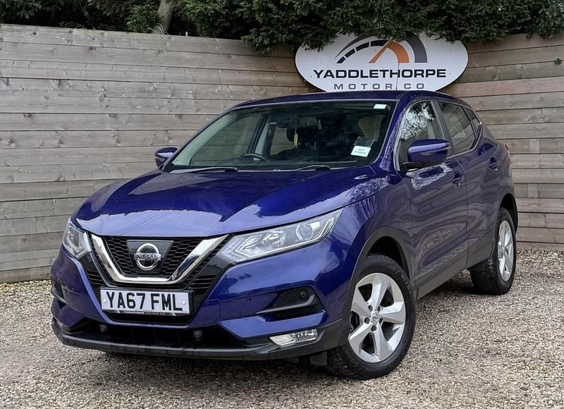 Used Nissan Qashqai Acenta 2017 Blue SUV