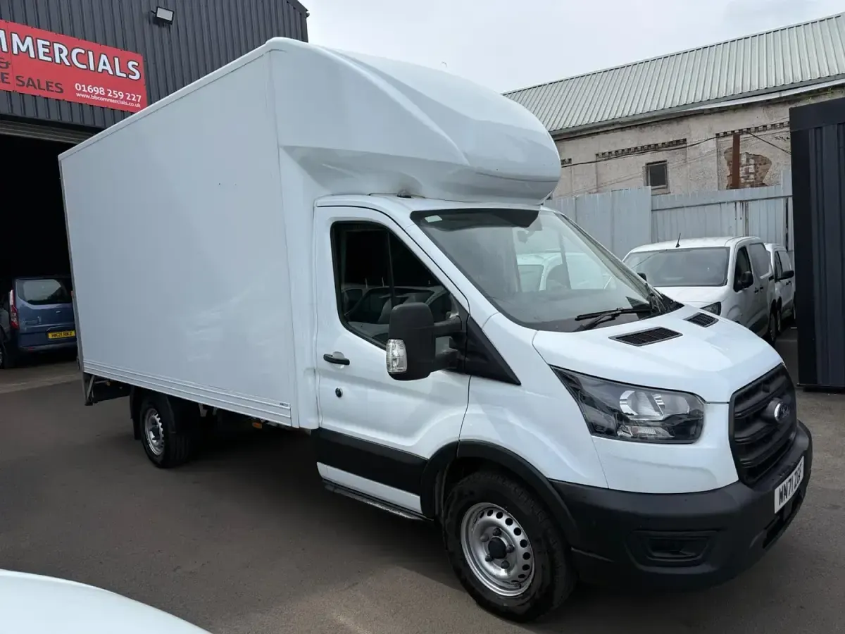 Used Ford Transit 130 HP (95 kW) 2021 White Cabriolet