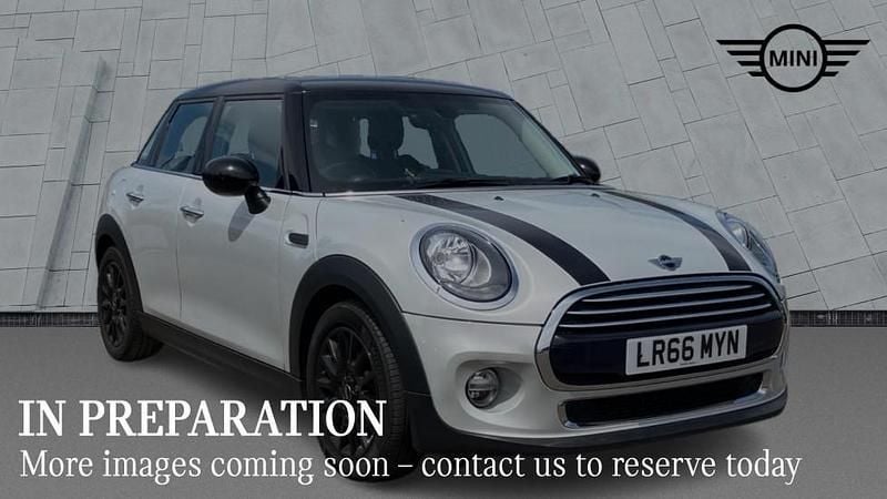 Silver Used 2016 Mini Cooper Hatch Hatchback | £9,498 (Good price) - Image 1/4