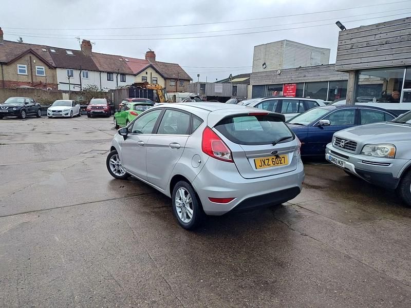 Used Ford Fiesta Zetec 2016 Silver Hatchback