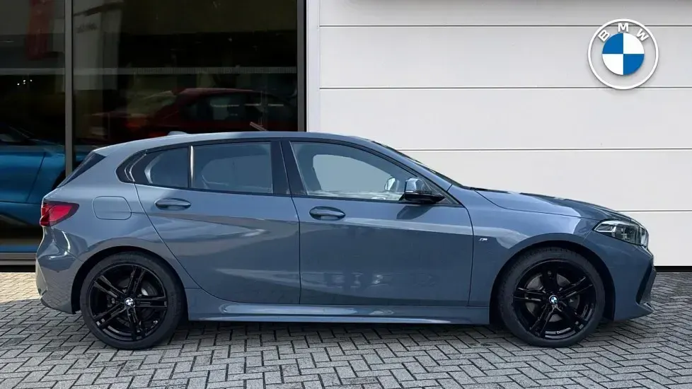 Used BMW 118 M Sport 134 HP (98 kW) 2021 Grey Hatchback