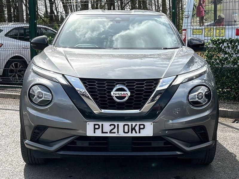 Used Nissan Juke N-Connecta 114 HP (83 kW) 2021 Grey SUV