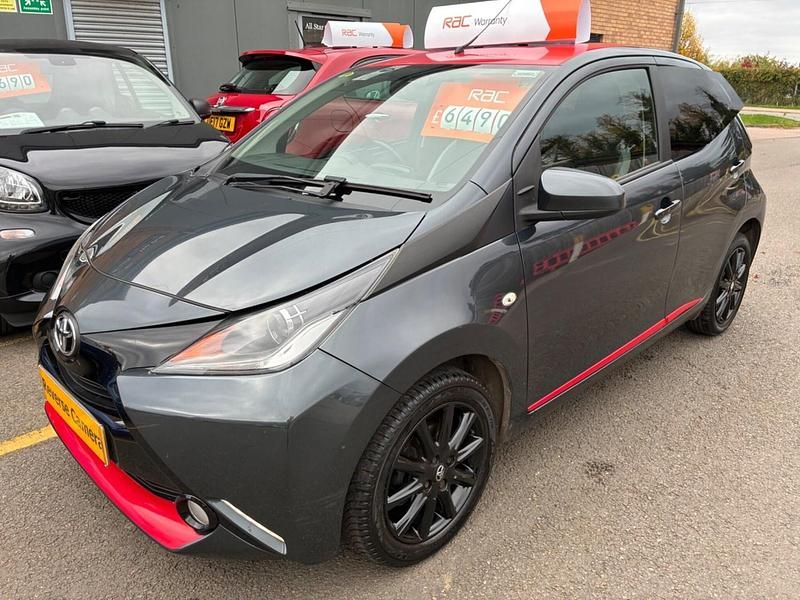 Grey Used 2018 Toyota Aygo x-press Hatchback | £5,990 (Fair price) - Image 1/4