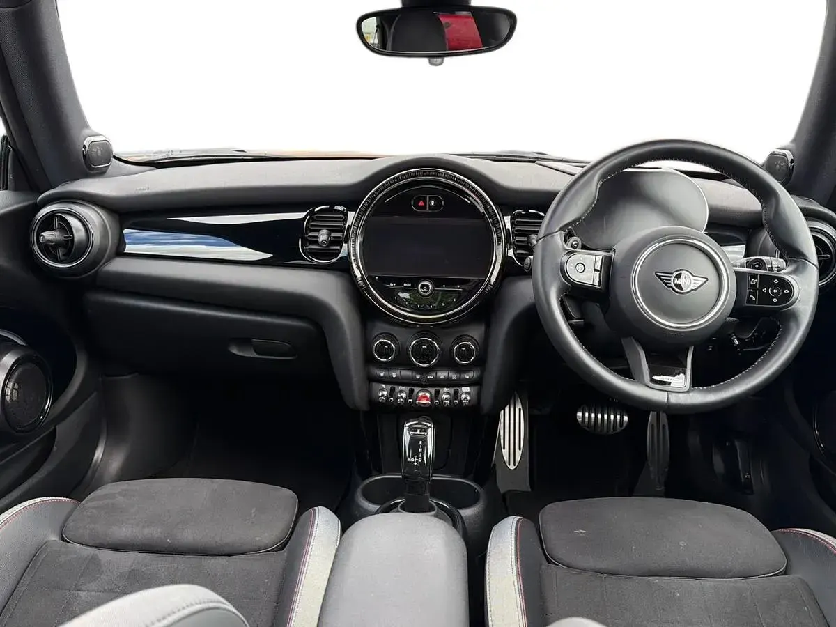 Used Mini John Cooper Works Hatch 228 HP (167 kW) 2024 Black Hatchback