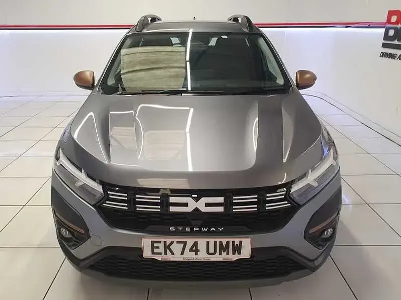 Used Dacia Sandero Extreme 91 HP (66 kW) 2024 Grey Hatchback