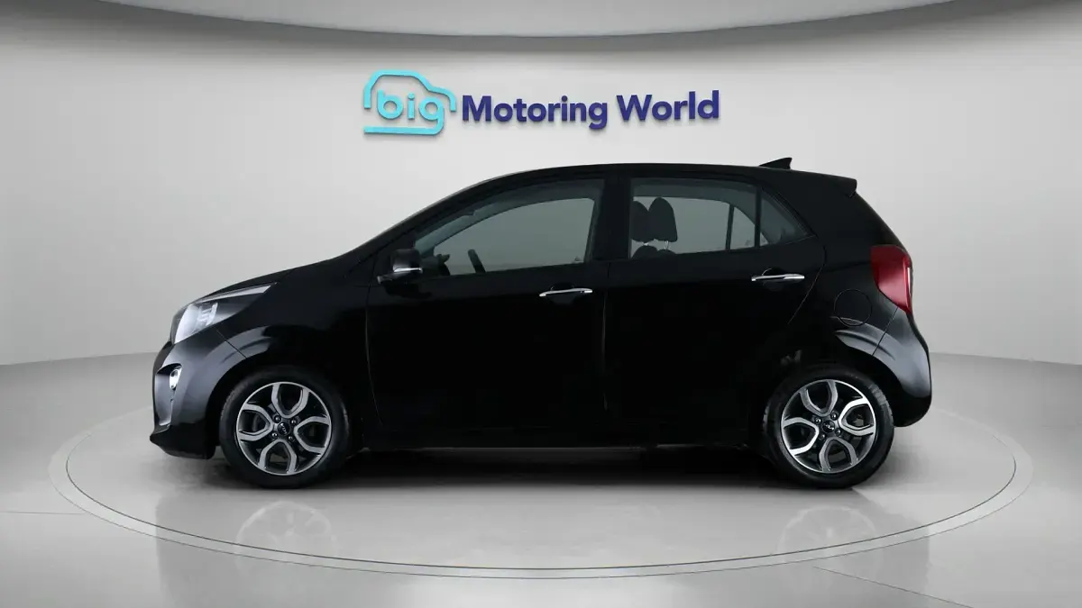 Used Kia Picanto 66 HP (48 kW) 2022 Black Hatchback