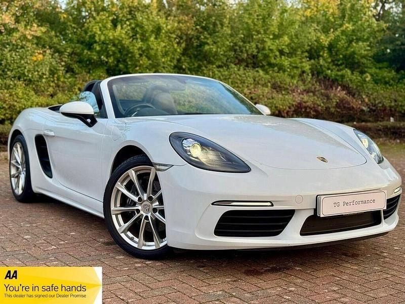 White Used 2017 Porsche 718 Boxster Cabriolet | £33,400 (Fair price) - Image 1/4