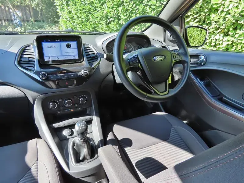 Used Ford Ka Plus Active 85 HP (62 kW) 2018 Grey Hatchback