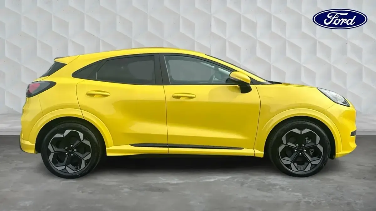Used Ford Puma Gen-E Premium 122 kW (167 HP) 2026 Yellow SUV