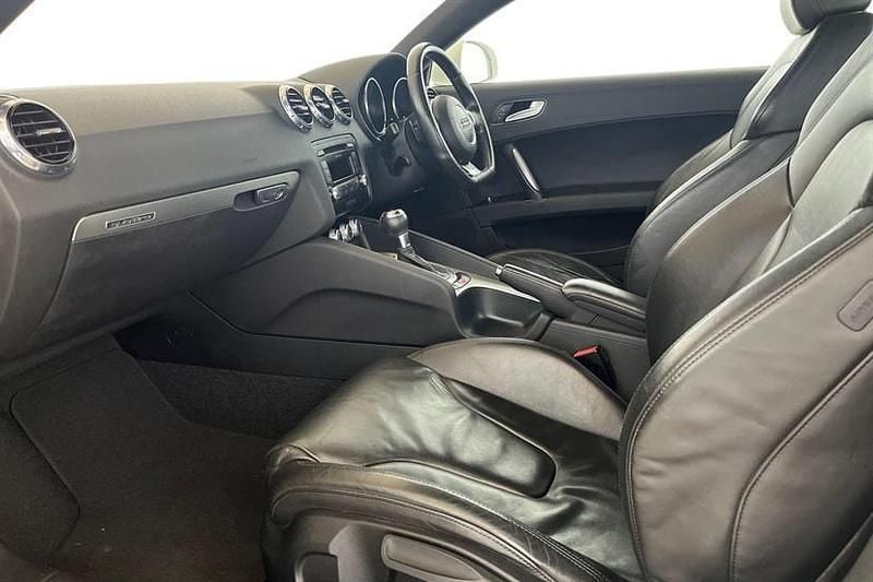 Used Audi TT Sport 170 HP (125 kW) 2013 Ibis white Coupe