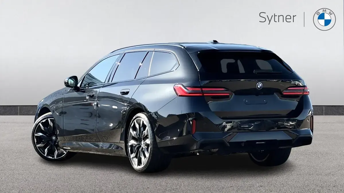 Used BMW 530e M Sport 295 HP (216 kW) 2026 Black Estate