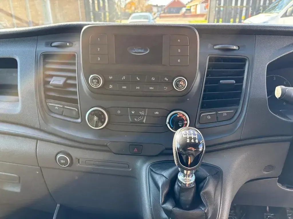 Used Ford Transit Custom 105 HP (77 kW) 2019 White