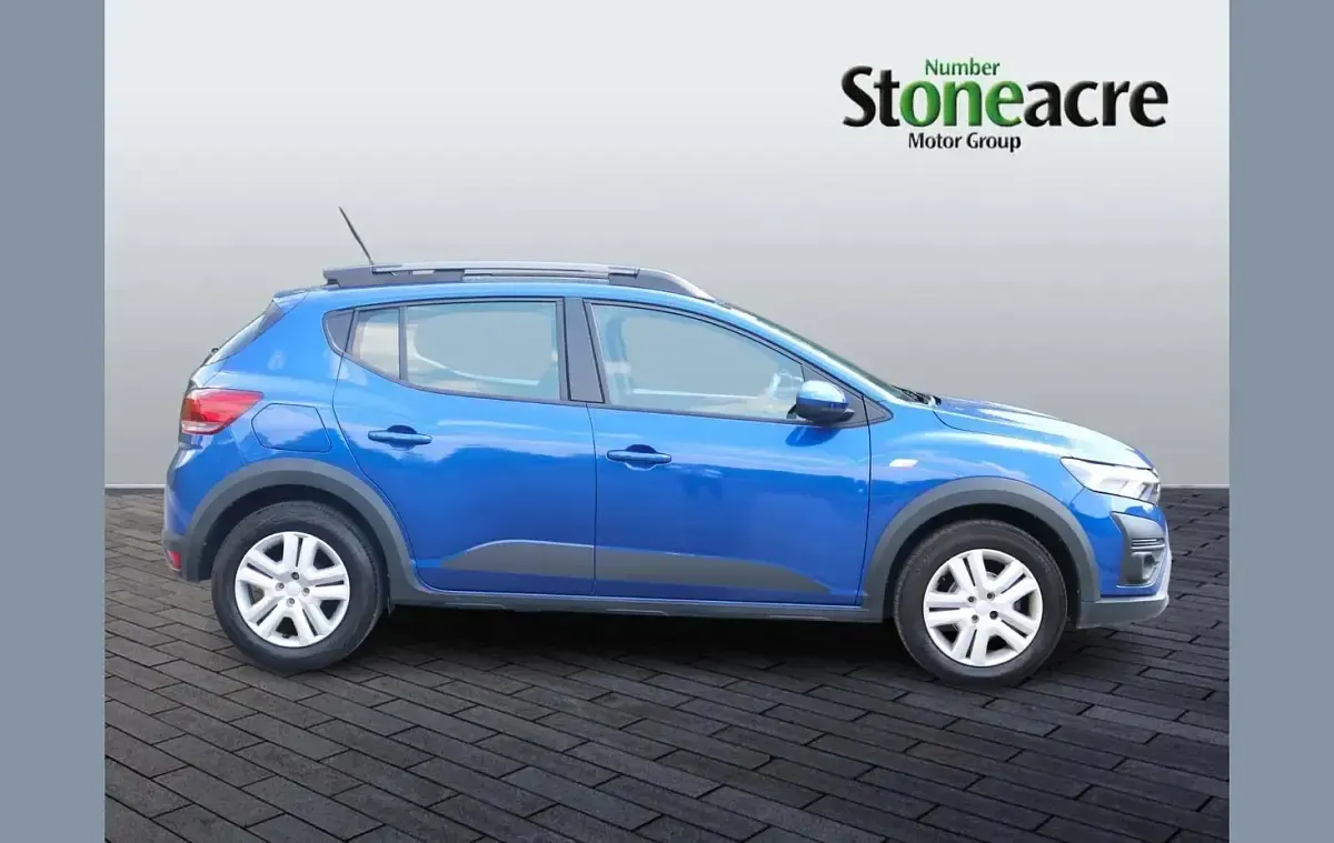 Used Dacia Sandero Expression 99 HP (72 kW) 2023 Blue Hatchback