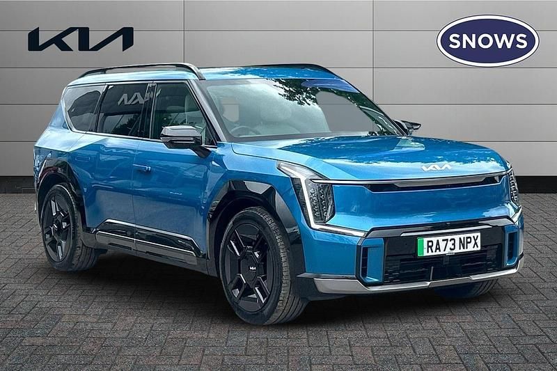 Blue Used 2024 Kia EV9 GT-Line S SUV | £54,995 (Fair price) - Image 1/4