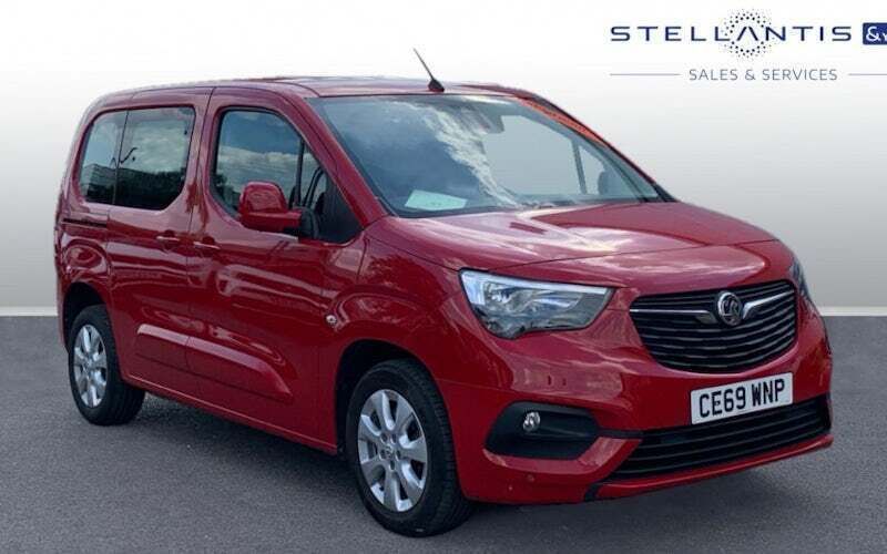 Used 2020 Vauxhall Combo MPV | £12,938 (Fair price) - Image 1/4