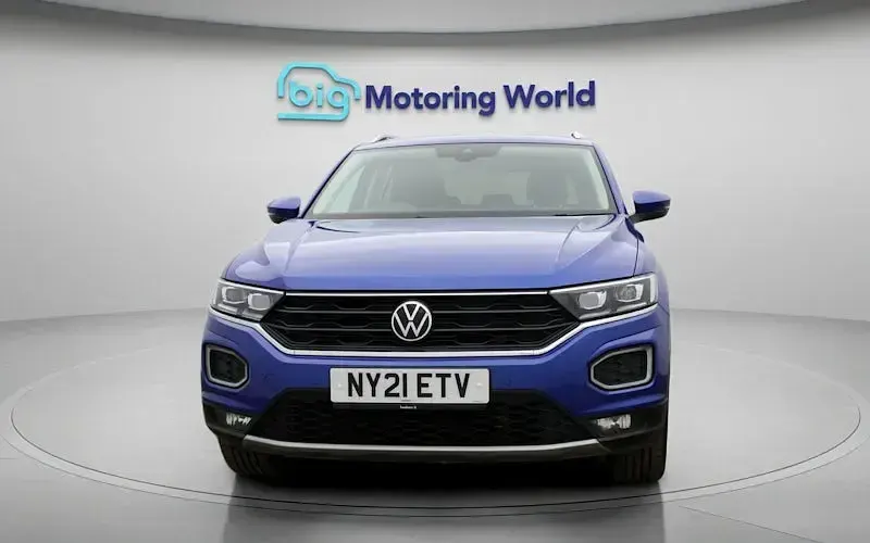 Used VW T-Roc SEL 150 HP (110 kW) 2021 Blue SUV
